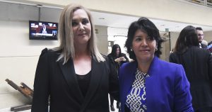 Cuarto retiro: Provoste busca alinear a senadores DC con proyecto de Pamela Jiles