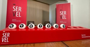 Servel sortea orden de aparición en papeleta de los candidatos a La Moneda