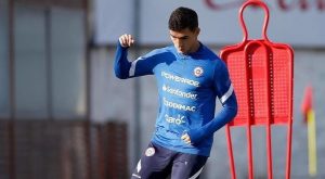 Robbie Robinson deja la Roja para analizar si jugará por Chile o Estados Unidos