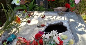 Alcalde Jadue denuncia vandalización de tumba de Víctor Jara en Cementerio General