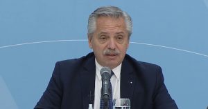 Alberto Fernández anuncia cambio de gabinete en medio de crisis oficialista