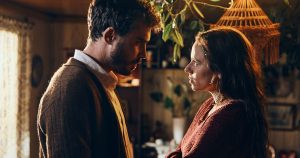 VIDEO - Mega lanza el primer spot de su nueva teleserie nocturna Amar Profundo