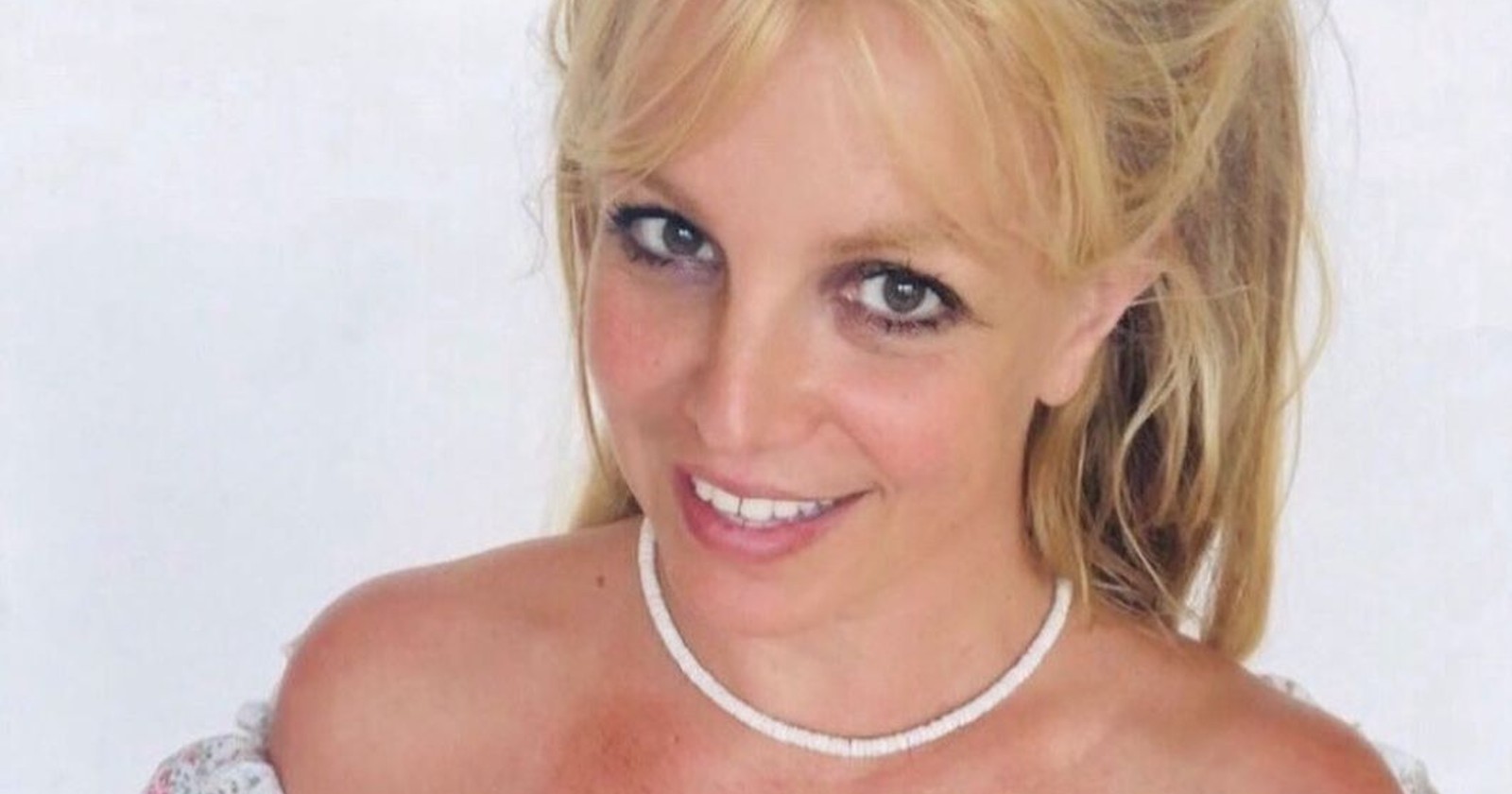 britney spears telefono