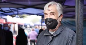 VIDEOS - Los cuestionamientos de Francisco Reyes a popular aerolínea a minutos de despegar