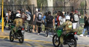 Seremi de Salud llama a asistentes a fiesta en Parque Padre Hurtado a testearse