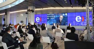 Universidad Católica y Entel anuncian una Cátedra de Transformación Digital Sostenible