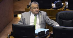 Senador UDI emplaza al Gobierno a presentar con discusión inmediata proyecto de retiro del 100%