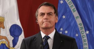 Facebook eliminó video de Bolsonaro donde vinculaba la vacuna del COVID-19 con el SIDA