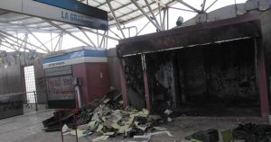 Tribunal absuelve a acusados por incendio a estación La Granja de Metro