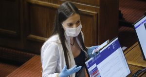 Presentan proyecto para incluir la educación menstrual en el currículum escolar
