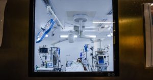 Sernac emite alerta de seguridad por falla en ventiladores médicos