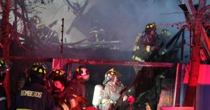 Incendio en fábrica de San Ramón deja una persona fallecida