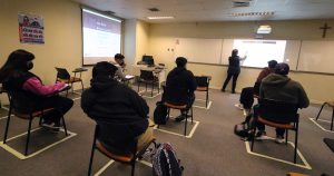 Mineduc extiende plazo de postulación a beneficios estudiantiles para la educación superior