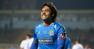 Lasarte convoca a nuevos jugadores a la Roja tras bajas de Vargas y Yáñez