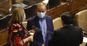 Fracasa proyecto que buscaba salvar candidatura a la reelección de Ricardo Celis