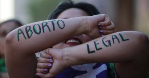 Aborto sin sanciones: respeto a las libertades individuales