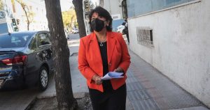 Yasna Provoste suspendió sus actividades de campaña por contacto con caso positivo de COVID-19