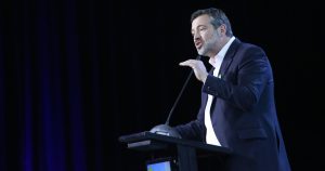 Sichel barre con Boric por no asistir a Enagro 2021 y seguir recibiendo dieta parlamentaria