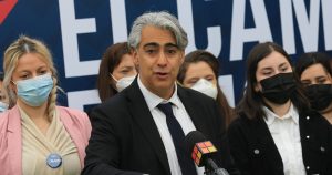ME-O ironiza con propuesta de zanja de Kast: le regalará una pala