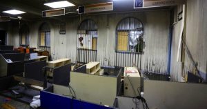 Vándalos atacan Registro Civil en Puente Alto: queman cédulas de identidad y pasaportes