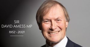 Diputado británico fue asesinado a puñaladas durante un acto en iglesia