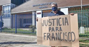Fiscalía pedirá sobreseimiento de carabinero por homicidio de malabarista en Panguipulli
