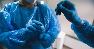 Argentina bate nuevo récord y supera los 50 mil casos diarios de COVID-19