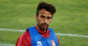 Jorge Valdivia y Daniela Aránguiz enfrentan querella por contrabando de Cadillac