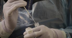 Brasil confirma los primeros dos casos de variante ómicron en América Latina