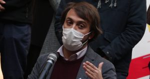 Sharp califica a Parisi como un 