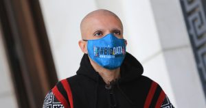 Declaración de Rojas Vade: reconoce recaudar $13 millones en rifa y uso de catéter para 