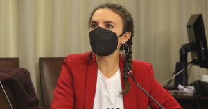 Camila Vallejo le quita el piso a la declaración del PC sobre Nicaragua