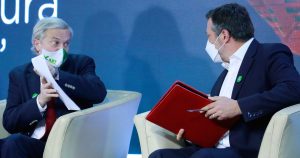 Sichel arremete contra Kast tras explicar dichos sobre dictadura: 
