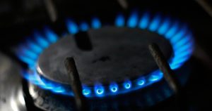 Presentan proyecto que faculta a municipios a comprar gas licuado a distribuidores