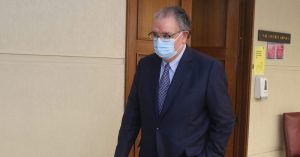 Senador Huenchumilla adelantó que votará a favor de la acusación contra Piñera