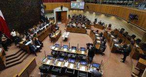Cámara no logra definir terna que defenderá acusación contra Piñera en el Senado