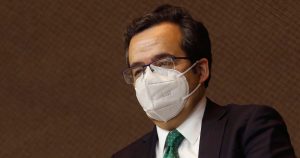 Senado: Luis Felipe Céspedes será nuevo consejero del Banco Central