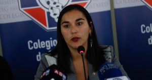 Las tensiones y polémicas que enfrentó Izkia Siches al mando del Colegio Médico