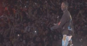 Avalancha humana en concierto de Travis Scott en AstroWorld deja ocho personas fallecidas