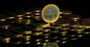 Cámara pide a La Moneda fijar un sueldo mínimo de $500 mil líquidos