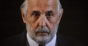 Abbott pidió aclarar uso de la fuerza en allanamiento a Comunes: 