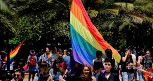 Igualdad de Derechos (en el papel)