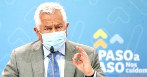 Paris por posible cuarentena para no vacunados: 