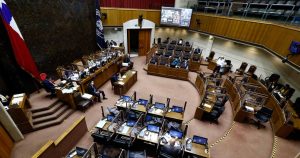 Frente Amplio apuesta por conseguir votos opositores en el Senado para la Reforma Tributaria