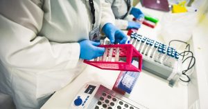 COVID-19: Minsal reportó 1.157 casos nuevos y baja en la positividad nacional