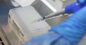 Detectan primer caso de la variante ómicron en la Región Metropolitana