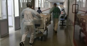 Balance COVID-19: Minsal reportó 2.244 casos nuevos y más de 700 hospitalizados en la UCI