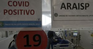 Ingresos a UCI de pacientes no vacunados se han cuadruplicado desde octubre