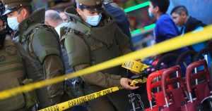 Niña de 2 años en riesgo vital tras balacera en feria navideña de La Pintana