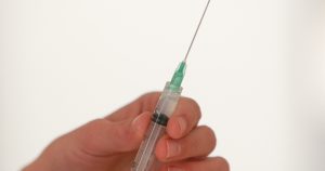 Ecuador declara obligatoria la vacunación contra el coronavirus